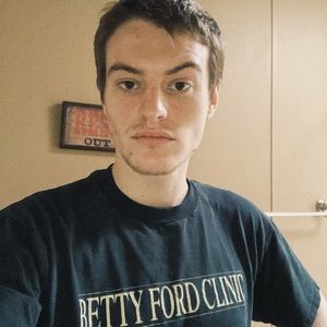 Meet your Posher, Corey